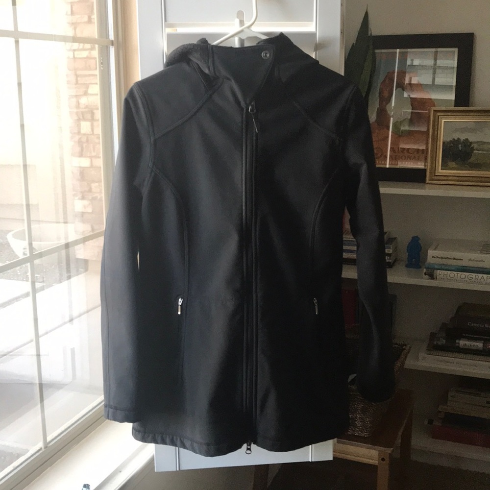 MARMOT long coat.